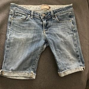 Paige Laurel Canyon Denim Shorts Size 27